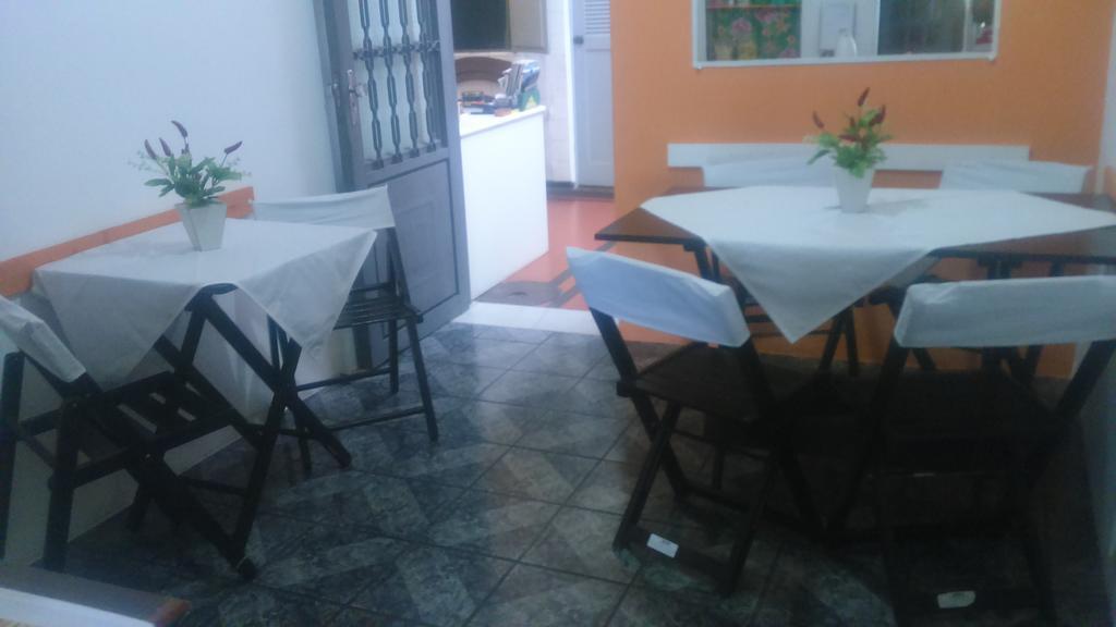Recanto De Alegrias Hostal *